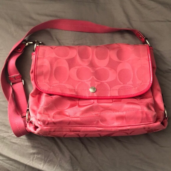 Pink Coach Messenger Bag - Picture 1 of 5